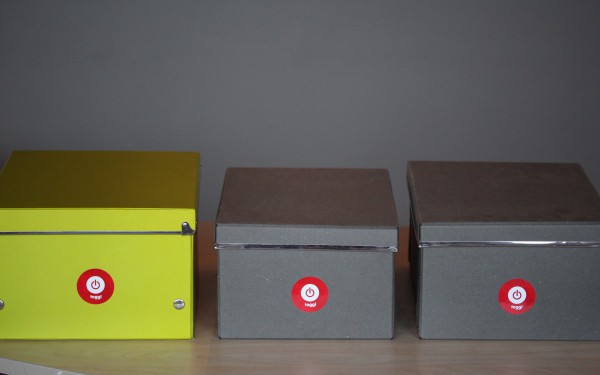 simple-time-boxing-steps-toggl-blog.jpg Storage boxes with the Toggl logo